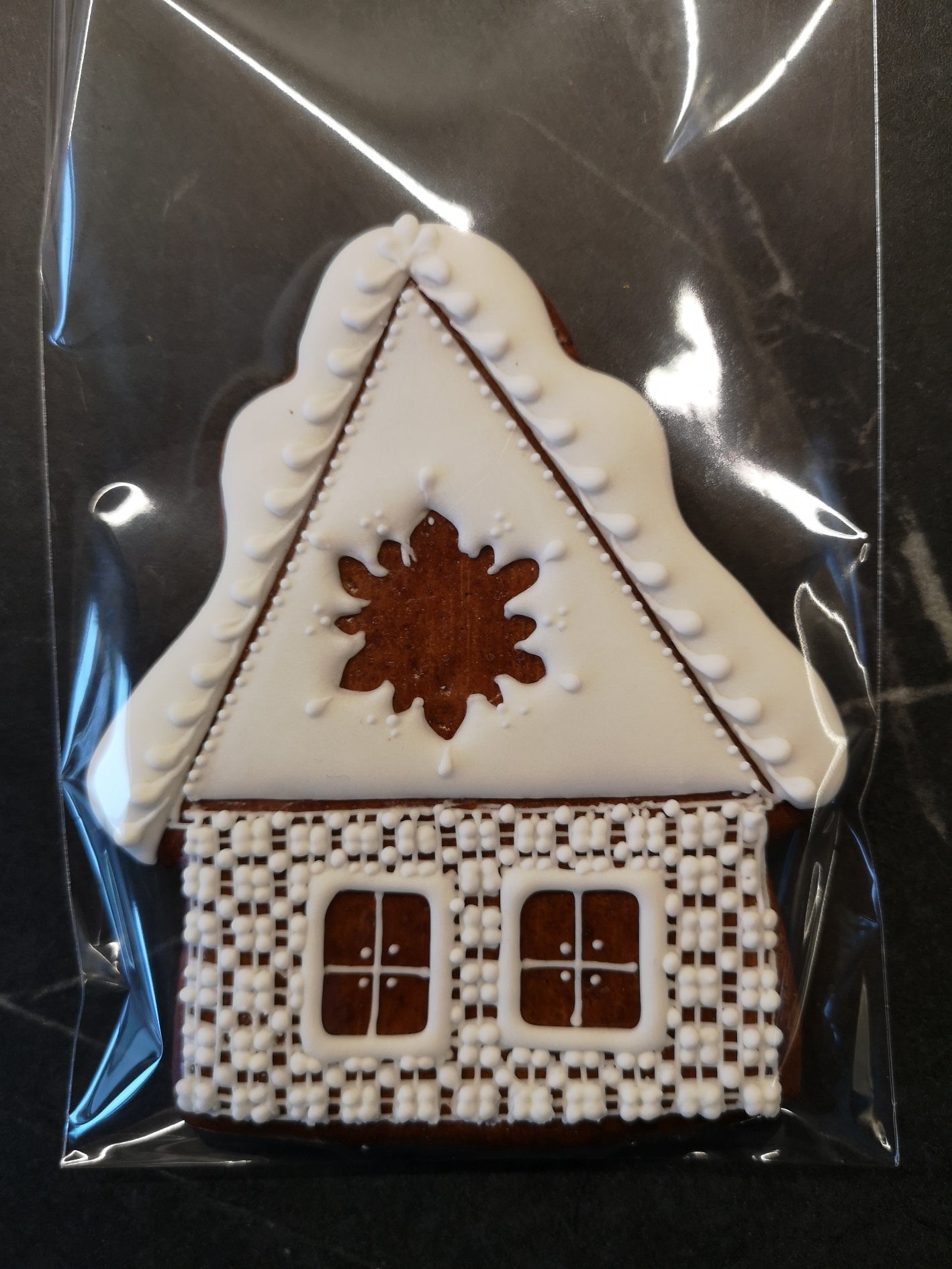 Chaloupka perníková s vločkou